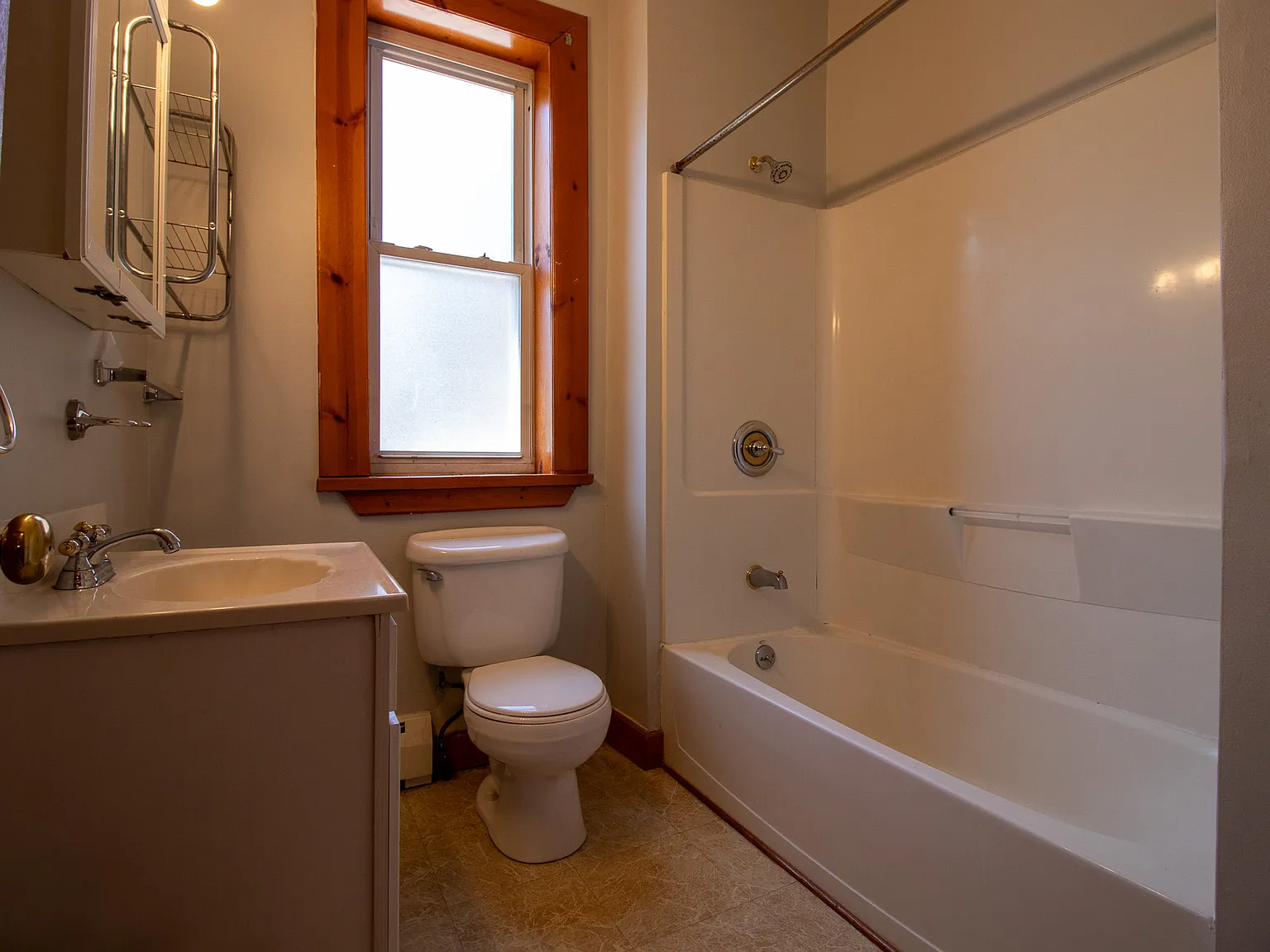 1 bed, 700 sqft, $1,195 — Photo 4