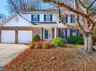 4 High Side Ct, Owings Mills, MD 21117