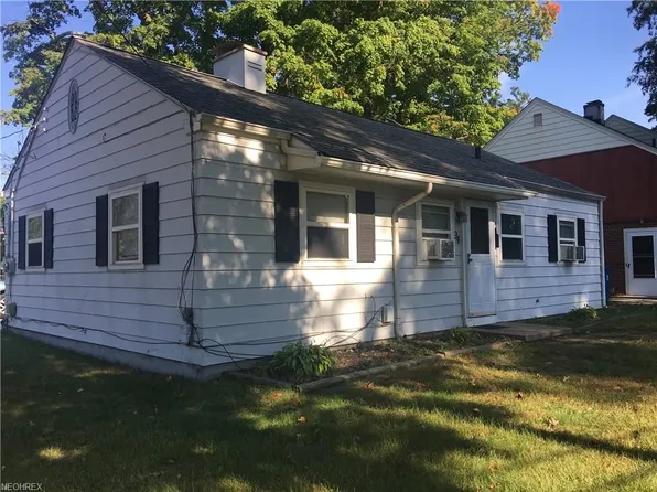 94 Forest Dr, Painesville, OH 44077