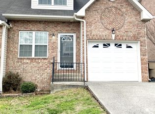 909 Spence Enclave Ct, Nashville, TN 37210