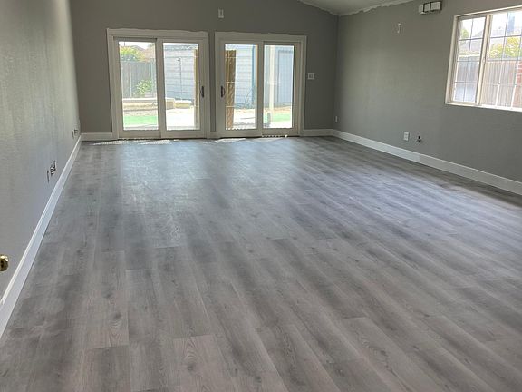 Large spacious living room