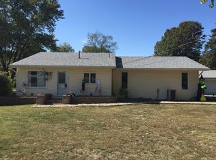 163 N Fulton St, Clinton, IN 47842