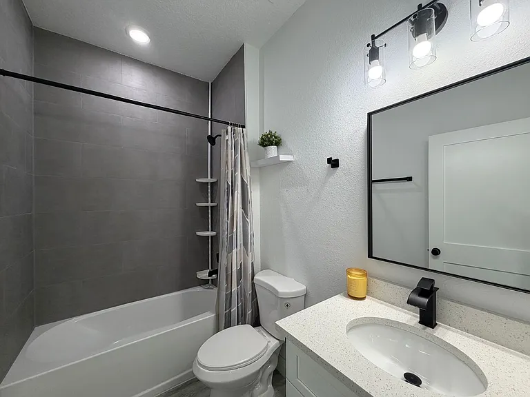 16950 SW 42nd Avenue Rd — Photo 8