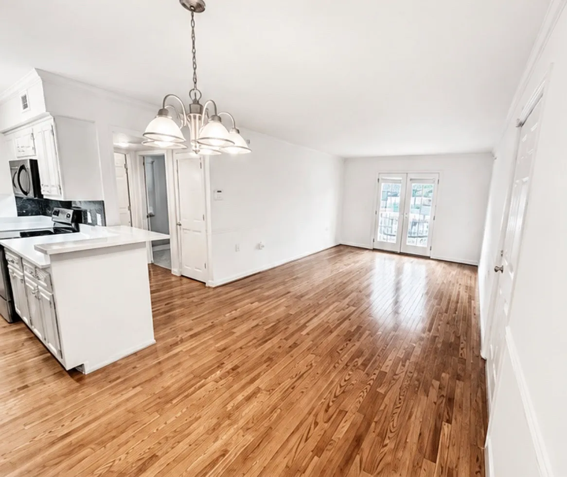 1 bed, 725 sqft, $1,550 — Photo 3