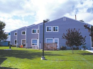 Wickham Park, Winnipeg, MB R2J 2L4