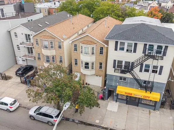 658 Ocean Avenue, Jersey City, NJ 07305