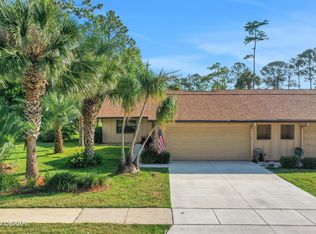 100 Sea Pines Cir, Daytona Beach, FL 32114