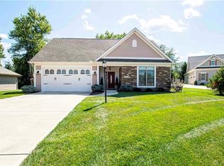 1742 Country Corner Ln, Dayton, OH 45458