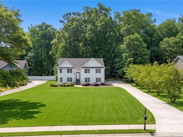 348 Carrington Dr, Athens, GA 30605