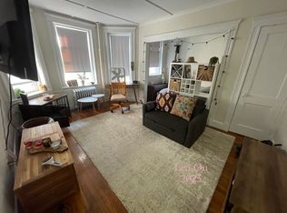 1179 Boylston St APT 27, Boston, MA 02215