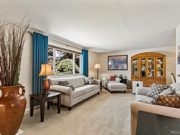 4th image of 10338 W 77th Circle