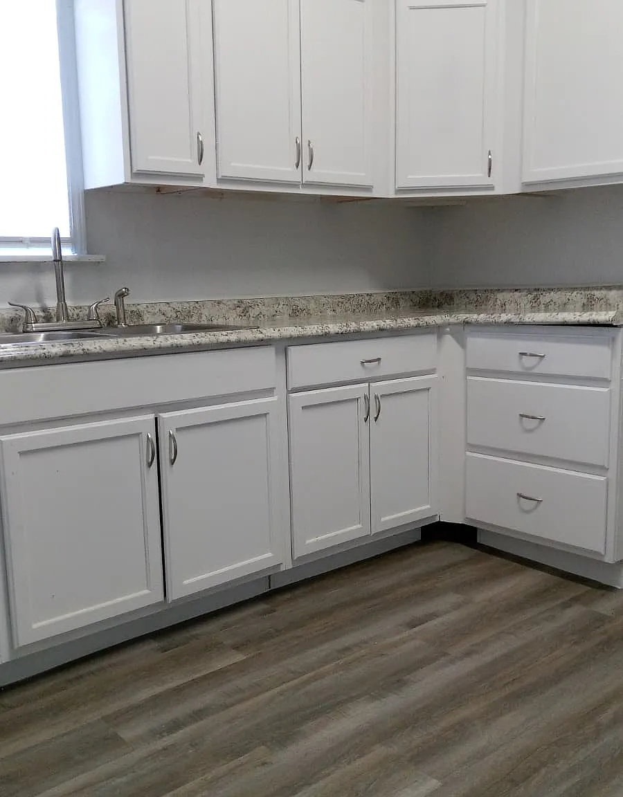 4 bed, 2658 sqft, $1,299 — Photo 4
