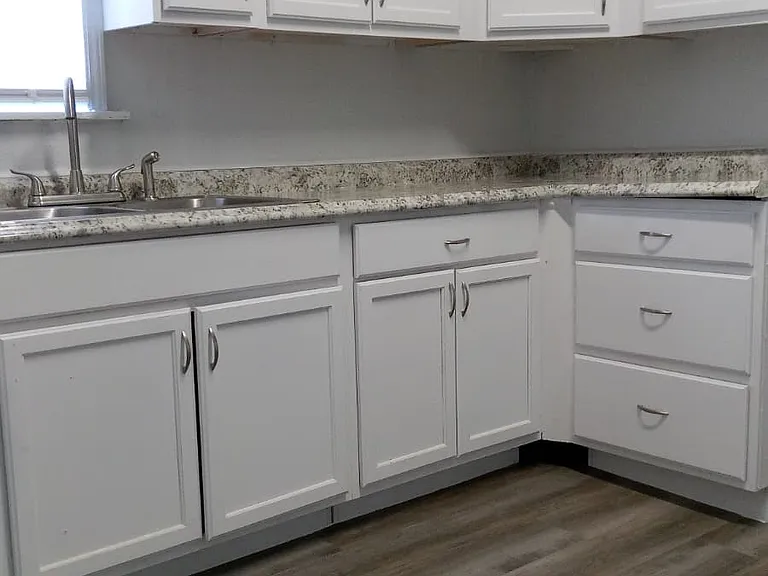 204 S Hackberry St #A — Photo 1