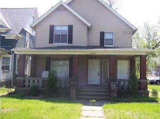 1306 Lincoln Way E, South Bend, IN 46613