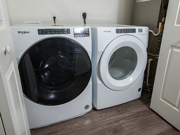 In-Unit Laundry
