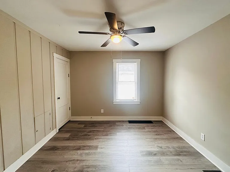 3028 University Rd — Photo 6