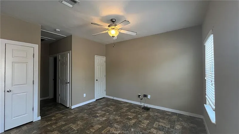1 bed, 540 sqft, $895 — Photo 2