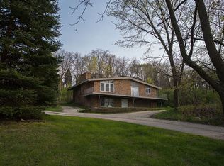 3009 Silvernail Rd, Waukesha, WI 53072