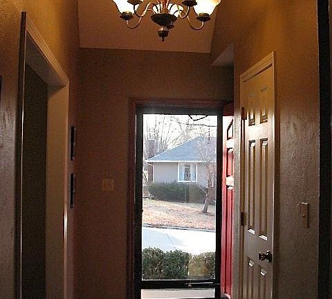 2nd image of 4309 Hillcrest Dr