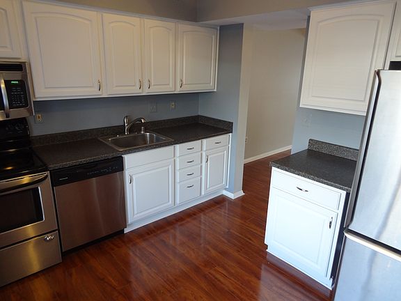 3rd image of 1226 Heartwood Ct