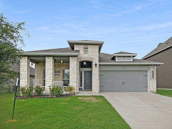 5th image of 3129 Gilchrist Dr