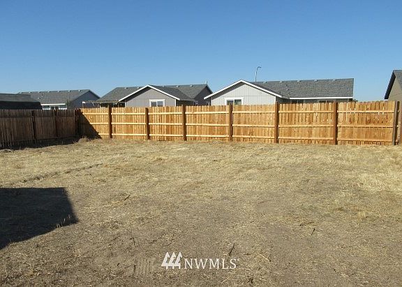 2nd image of 1165 Cypress Street
