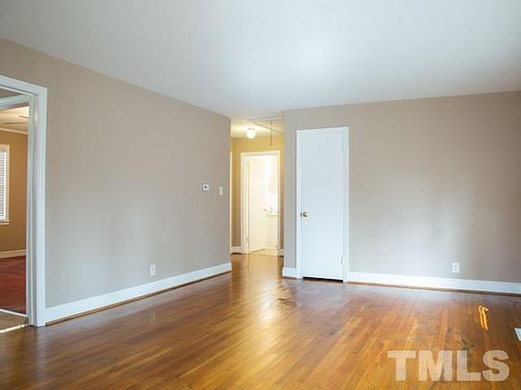 5th image of 2602 Amberwood Dr