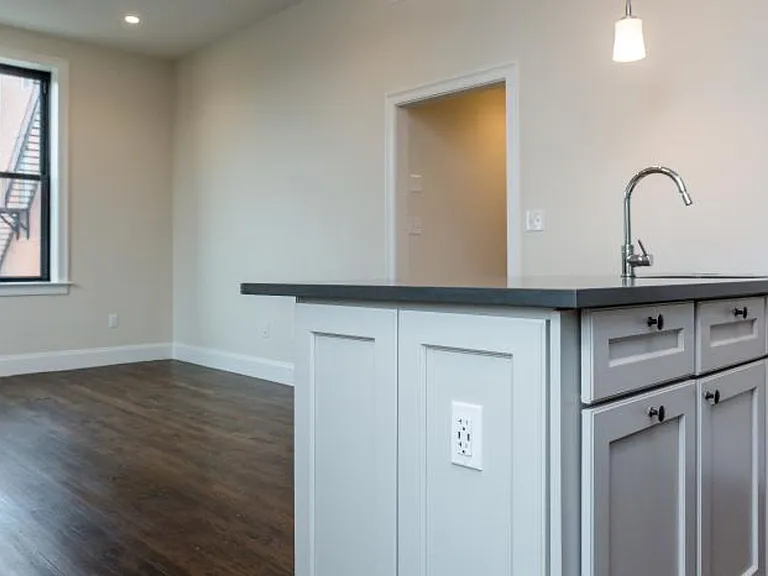 12 Newcomb St #9 — Photo 3