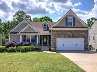 5541 Mulberry Preserve Dr, Flowery Branch, GA 30542