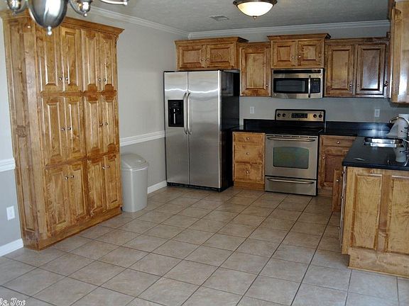 5th image of 735 Graham Rd
