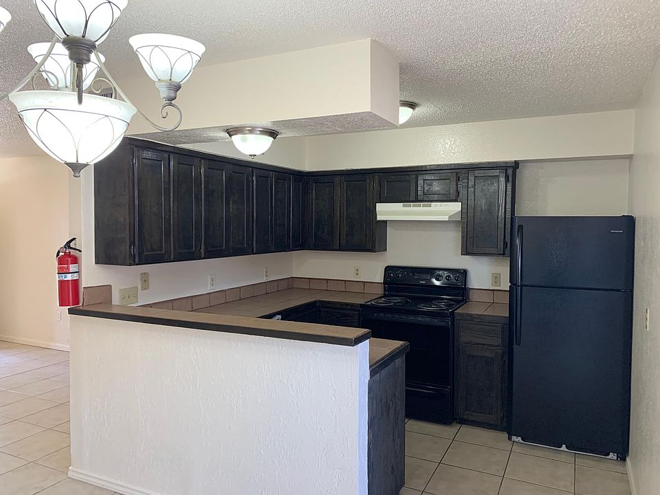 1st image of 4720 N 12th St APT 7