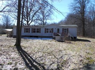 7620 Yale Rd, Atwater, OH 44201