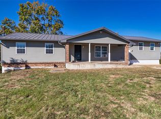 11307 Pounds Rd, Festus, MO 63028