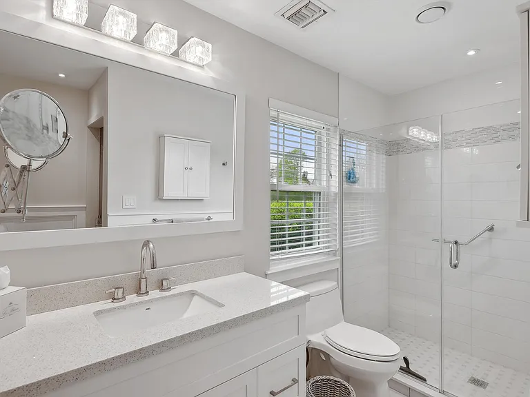 14 Saint Andrews Cir — Photo 9
