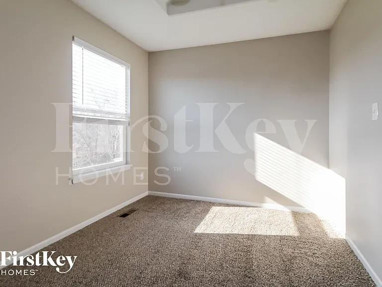 8719 NE 116th St — Photo 6