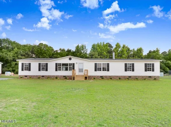 141 Brandy Avenue, La Grange, NC 28551