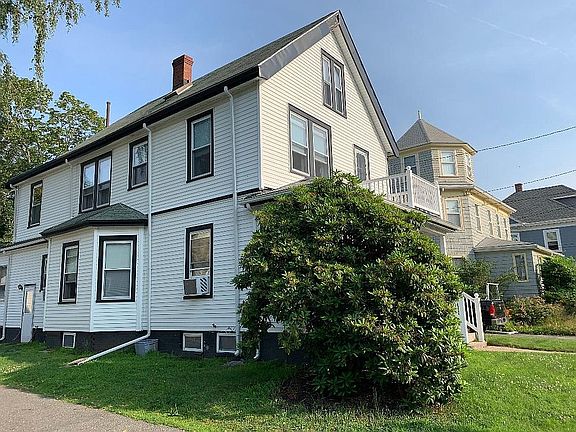 2nd image of 34 Willow Ave