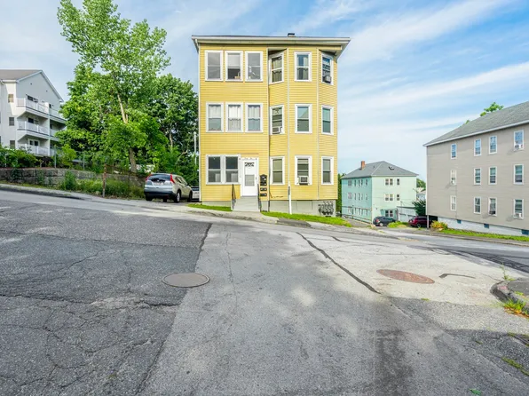 42 Adams St, Worcester, MA 01604