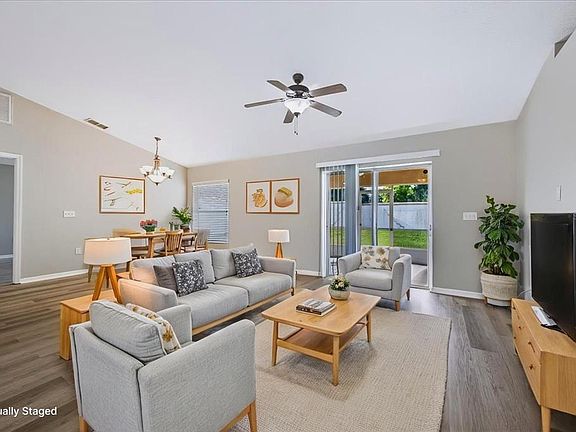 3rd image of 8810 PEBBLEBROOKE DRIVE