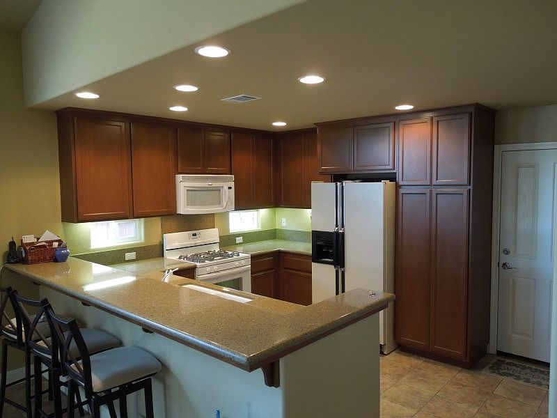 2nd image of 418 Bakeman Ln