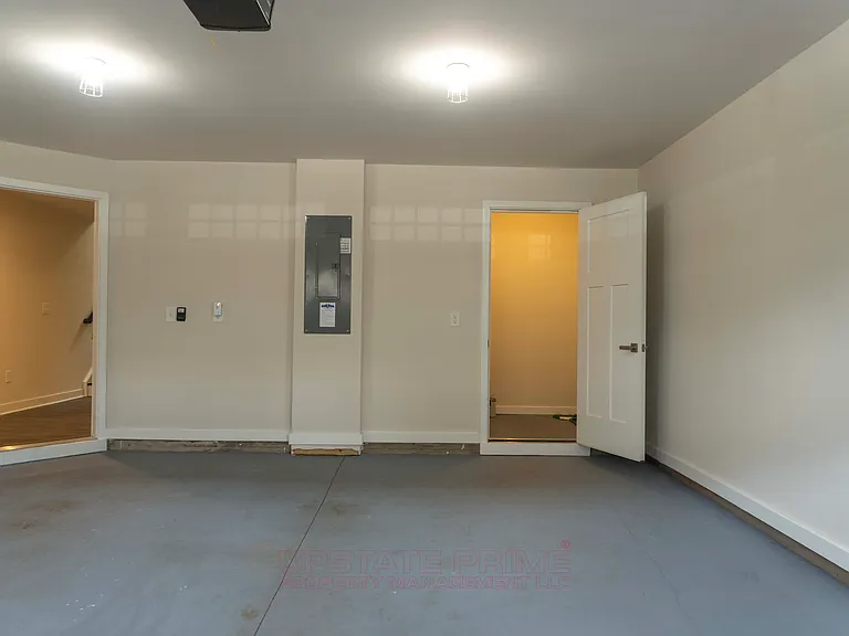 8 Questover Dr — Photo 9