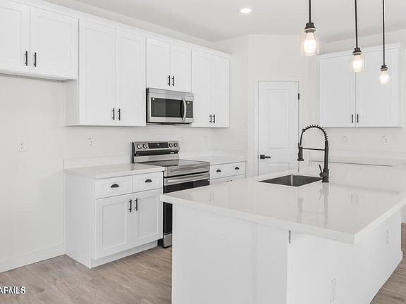 3rd image of 3235 W Encanto Drive