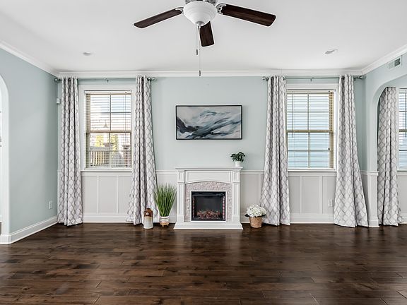 5th image of 2349 Somerset Valley Dr