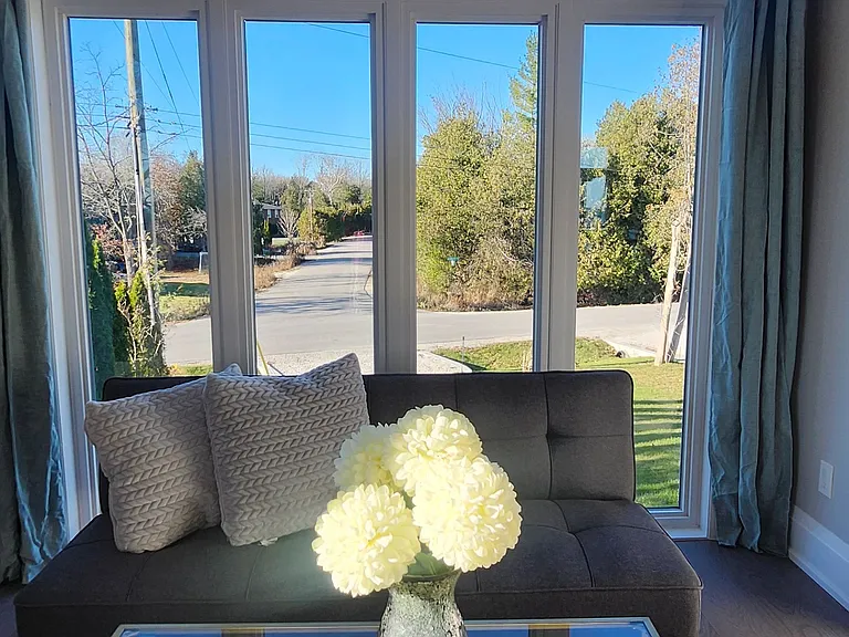 15 Stanley Ave — Photo 10