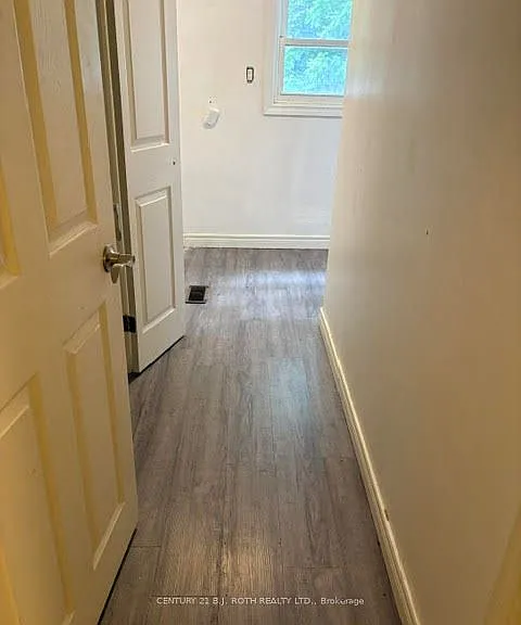 174 Borland St E #4 — Photo 25
