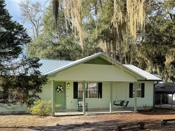 621 Dallas Cir, Folkston, GA 31537