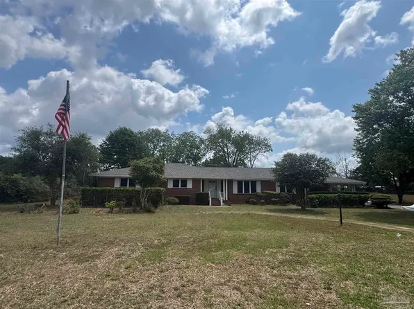 5222 Booker Ln, Jay, FL 32565