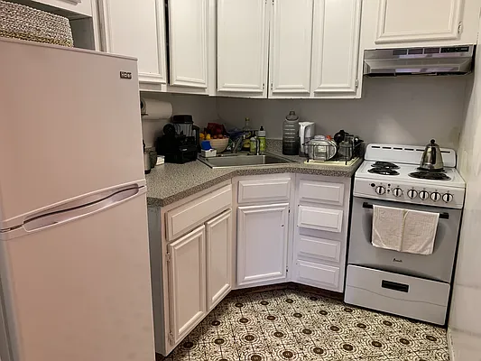 Rented by Joe Gotham LTD | media 20