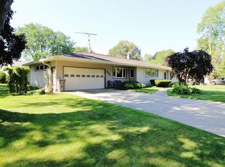 503 Carl Schurz Dr, Watertown, WI 53098