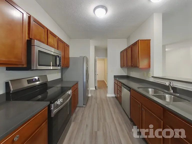 6724 Shanghai Cir — Photo 7